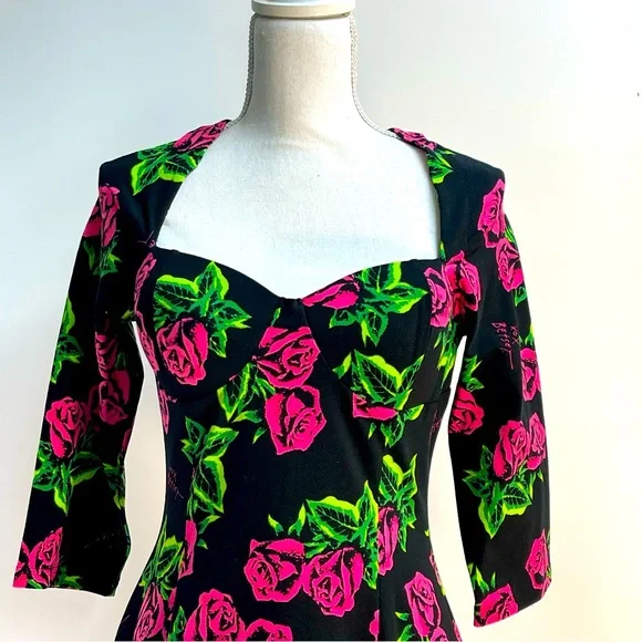 NWT | Betsey Johnson Sweetheart Dress - Picture 2 of 10